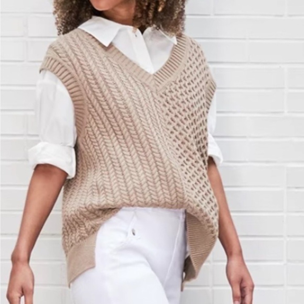 NEW $178 L'Academie Los Angeles Tan V Neck Cable Knit Mesh Sweater Vest Women S